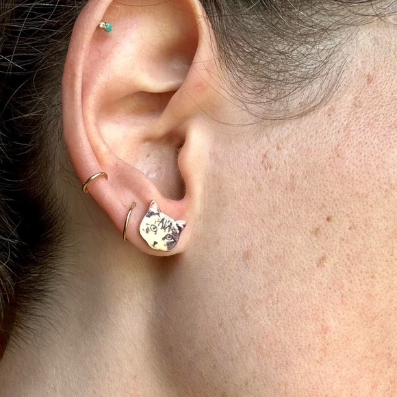 Cat Earrings - Picture 5 of 5
